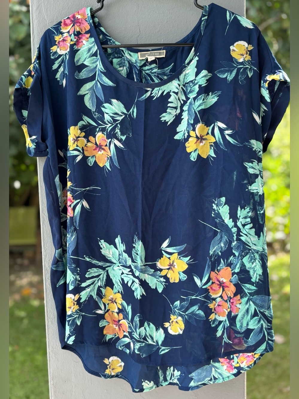 Pleione Navy Floral Short Sleeve Blouse with Yellow & Pink Flowers Meduim